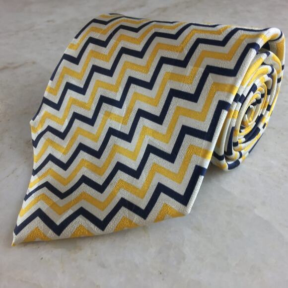 TONGUE-TIED SILK TIE - Picture 12 of 13